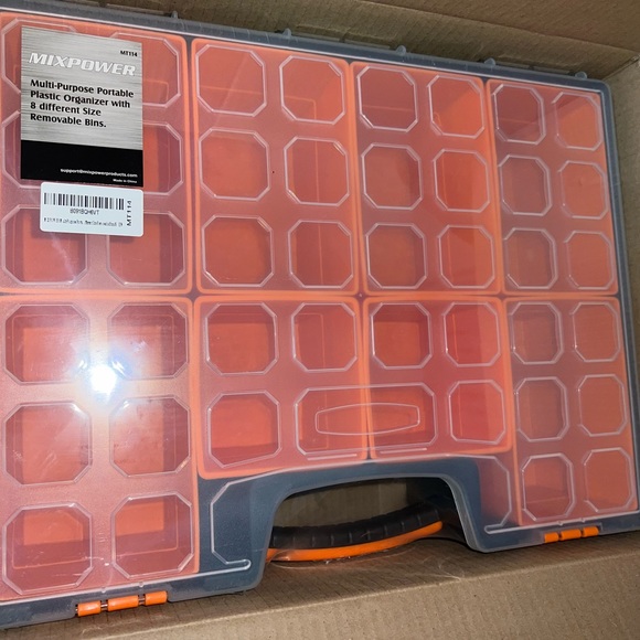 Multipurpose Portable Plastic Organizer - Picture 3 of 3